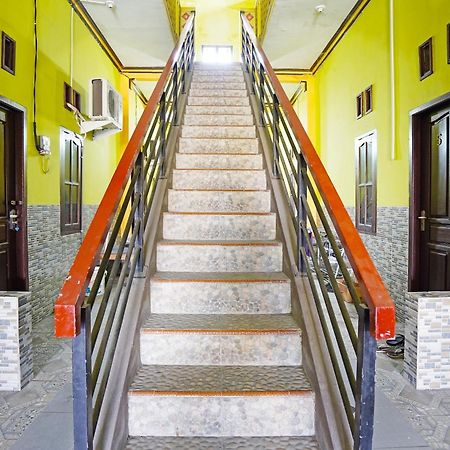 Oyo 91583 D'Cost Green Syariah Surabaya Bagian luar foto