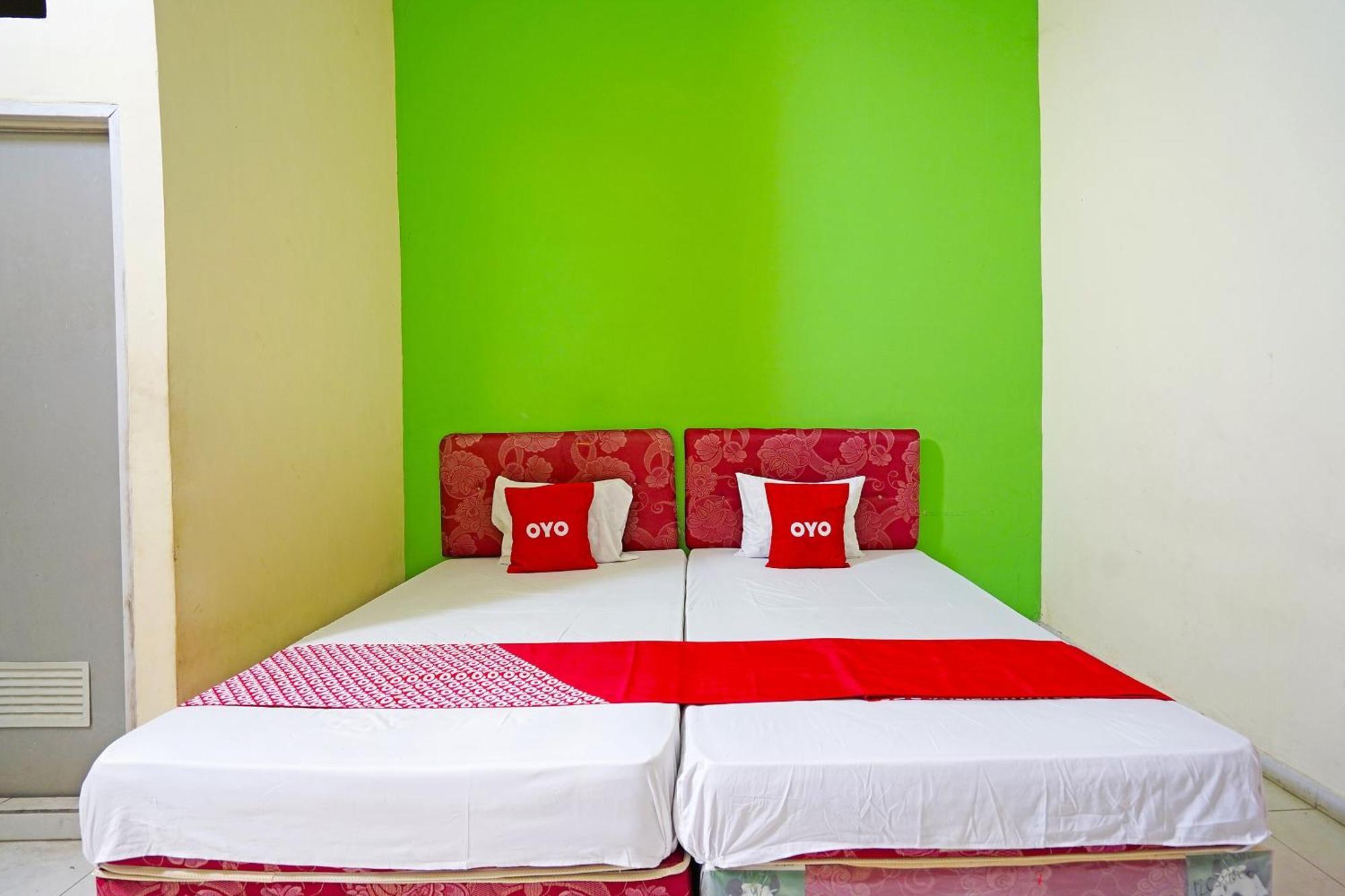 Oyo 91583 D'Cost Green Syariah Surabaya Bagian luar foto